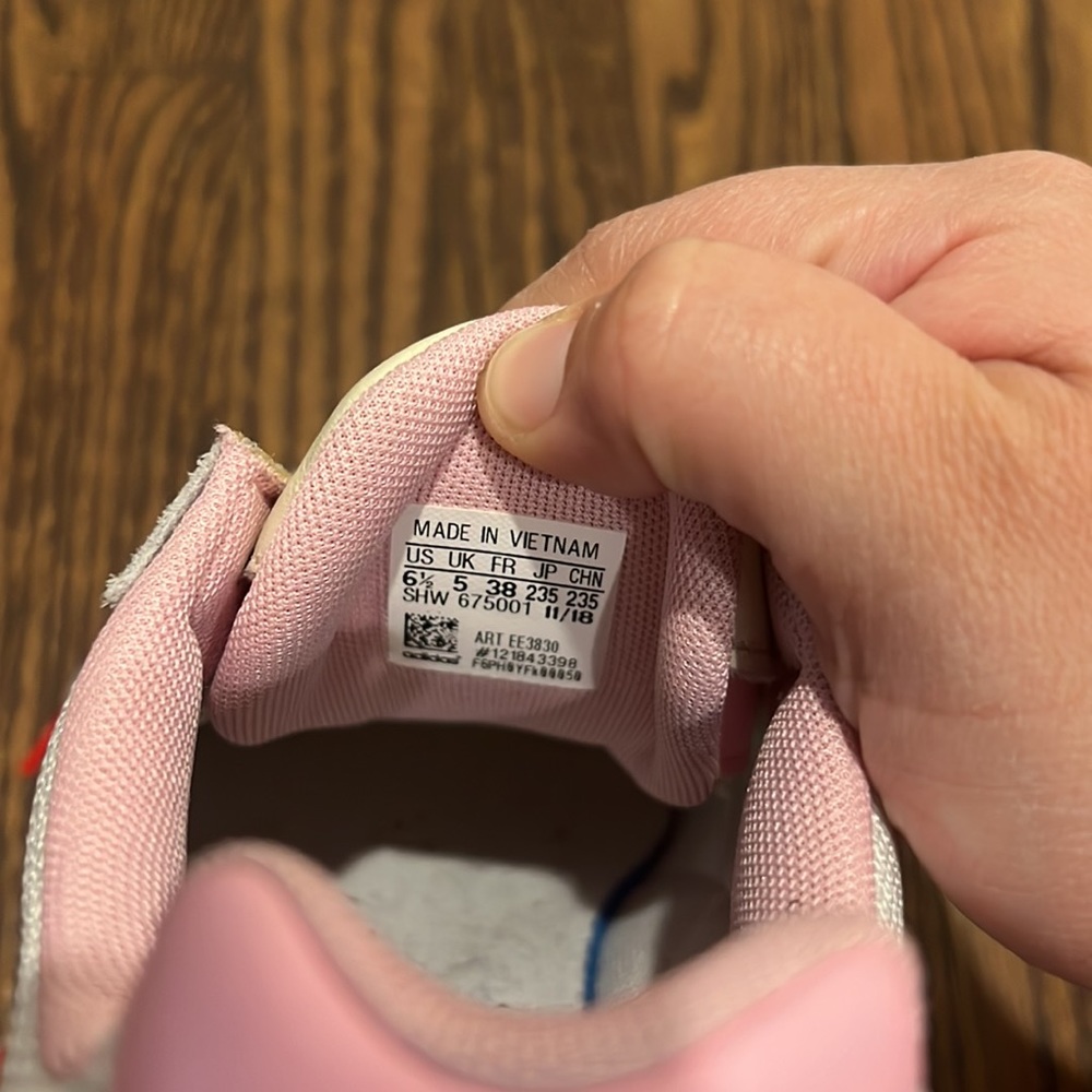 Adidas Falcon Shoes - Picture 12 of 15